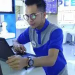 poloshirt seragam perusahaan XL Axiata